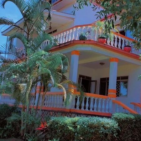 La Feve Beach Bed And Breakfast Hotel Entebbe Exterior photo