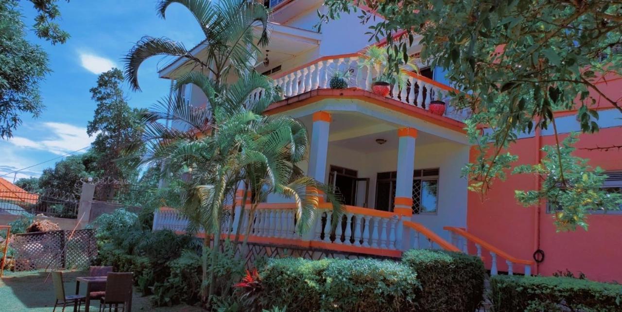 La Feve Beach Bed And Breakfast Hotel Entebbe Exterior photo